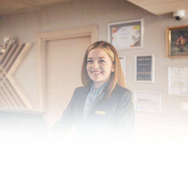 Front Desk Clerk
